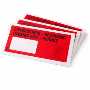 Stapel von Lieferscheinen und Rechnungen